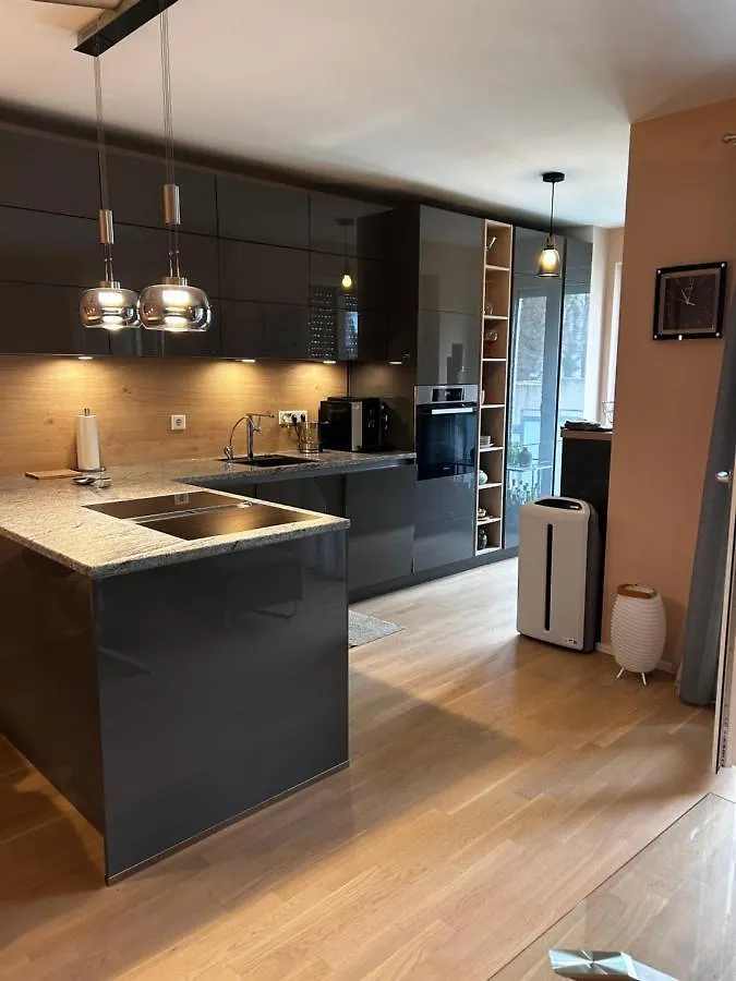 Apartment Ferienwohnung Savec München